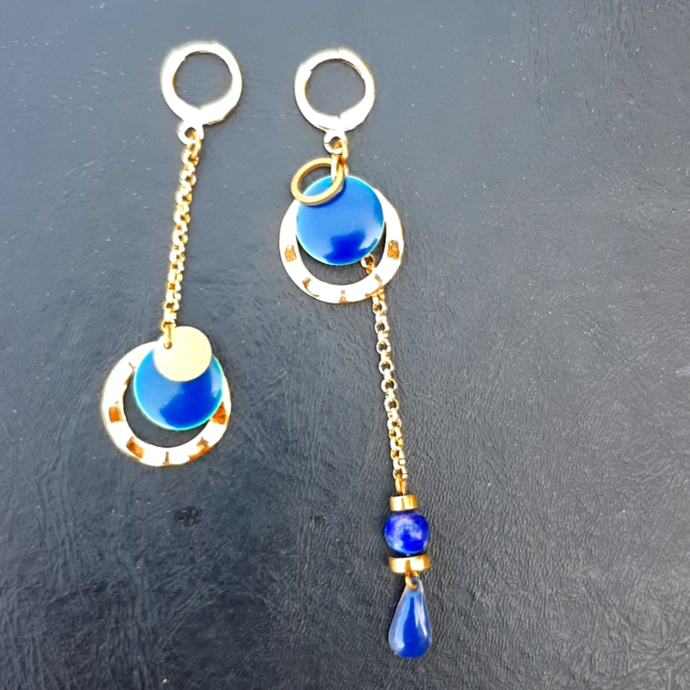 Gold and blur earings